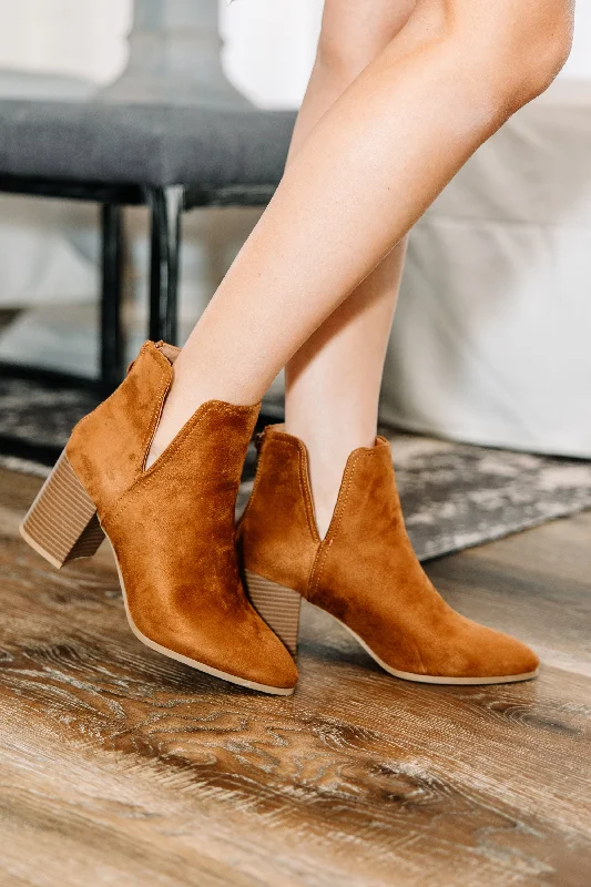 Plus Size Women's Faux Fur - Lined Ankle Boots in Chestnut for Cozy Winter WearDo The Trick Tan Brown Booties