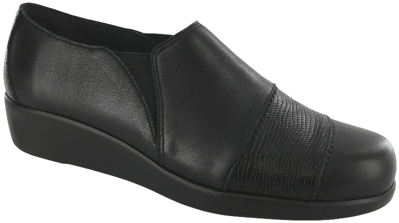 Waterproof Women's Loafers in Black for Rainy DaysSAS Nora