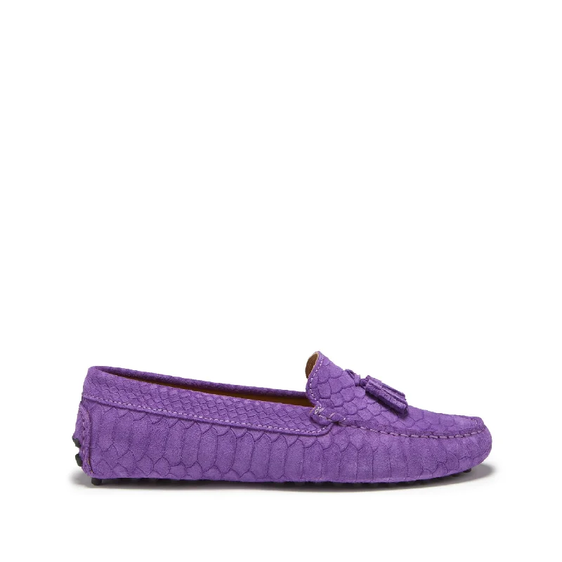 Women's Tassel - Trimmed Loafers with a Low Heel in Olive Green for a Trendy TwistWomen's Tasselled Driving Loafers, purple embossed suede