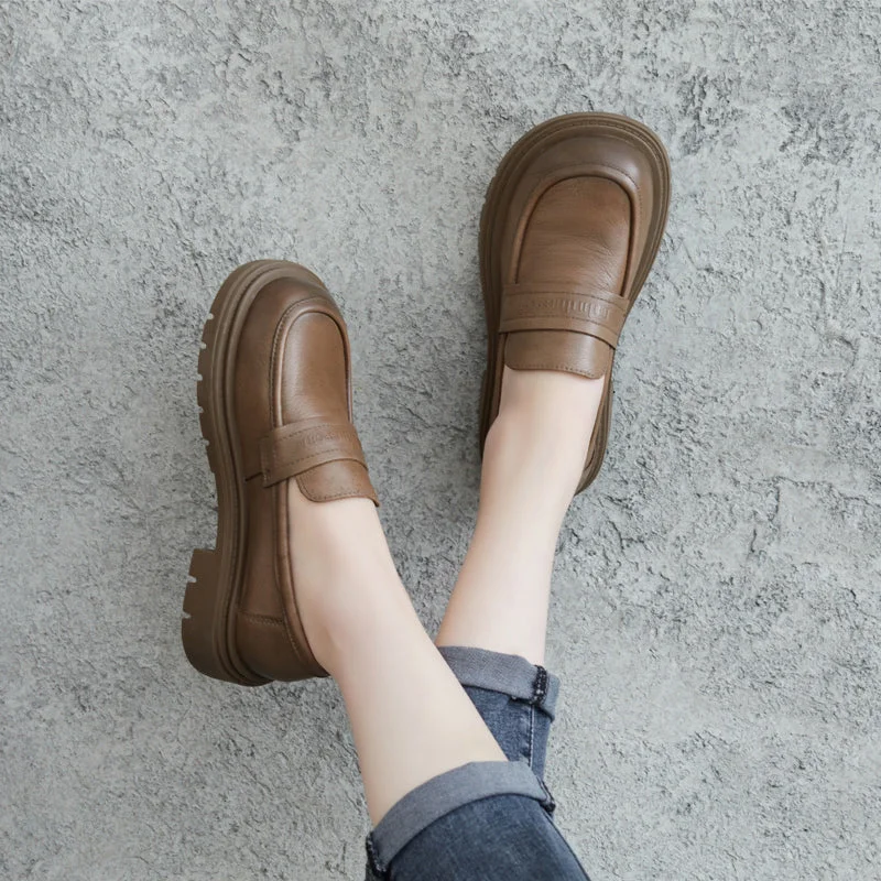 Women's Premium Leather Tassel Loafers in Dark Brown for a Classic Office LookWomen Retro Leather Lug Sole Loafers