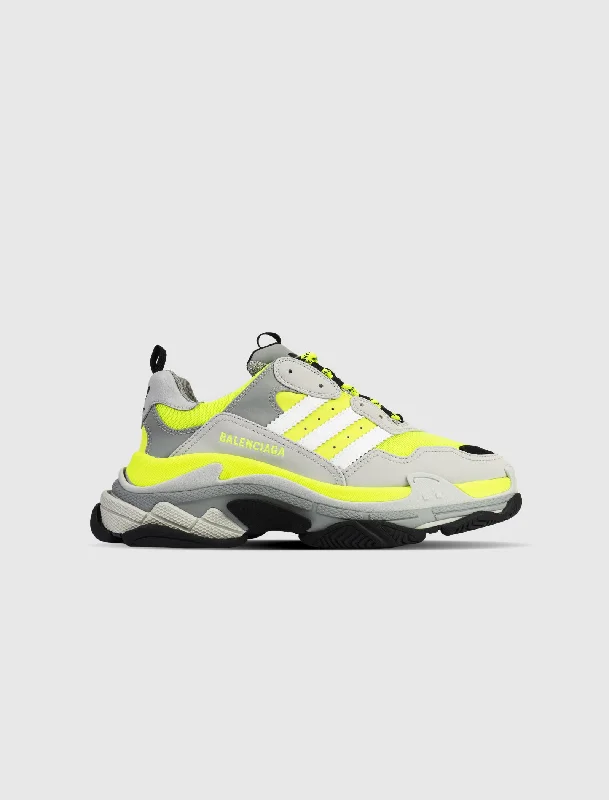 Lace - Up Women's Athletic Sneakers with Shock - Absorbing Midsoles for Intense WorkoutsADIDAS X BALENCIAGA TRIPLE S SNEAKERS