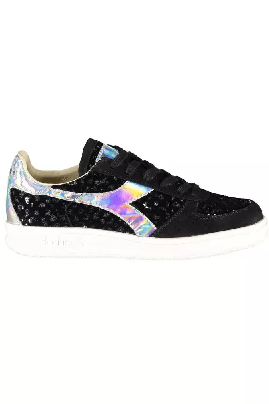 Patterned Print Women's Sneakers in Floral Designs for a Feminine and Fashion - Forward LookDiadora Chic  Lace-Up Sneakers with Contrasting Women's Details