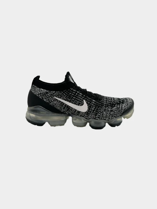 Women's Sneakers with Hidden Wedges for a Subtle Height Boost and Added StyleVapormax Sneakers