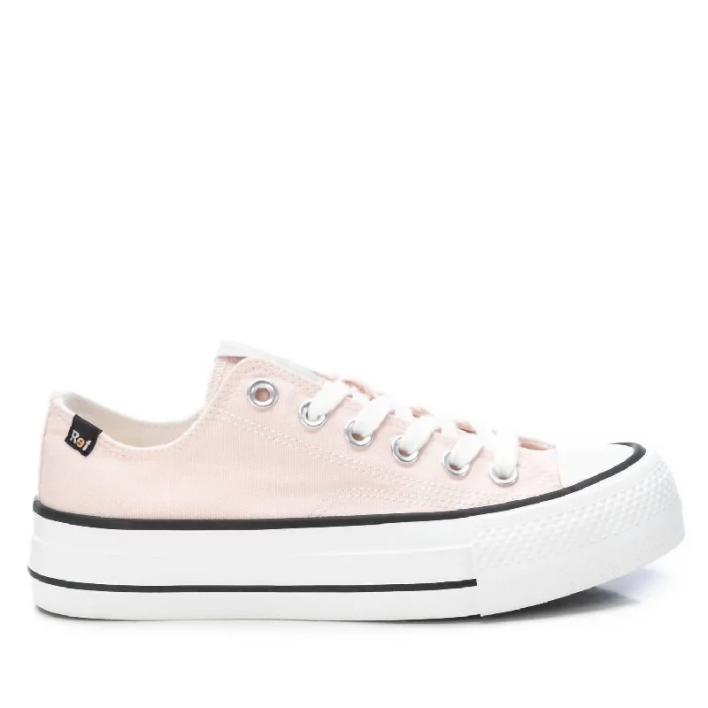 Sparkly Rhinestone - Embellished Women's Sneakers for a Glamorous and Eye - Catching LookWomen's Canvas Sneakers In Light/pastel Pink