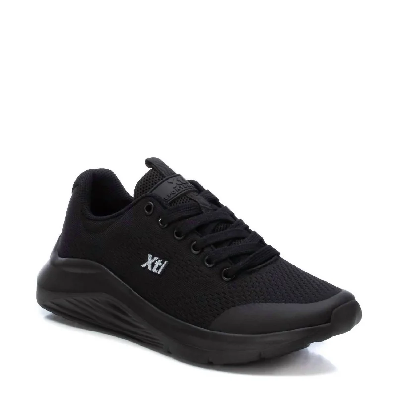 Wide - Width Women's Sneakers for Comfortable Fit for Those with Wider FeetWomen's Lace-Up Sneakers In Black