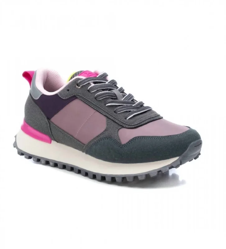 Retro - Style Women's Sneakers in Pastel Colors for a Nostalgic and Fashionable VibeWomen's Lace-Up Sneakers In Grey