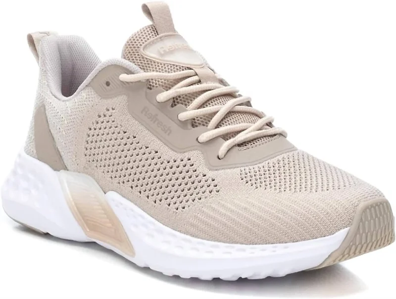 Women's Sneakers with Heel - Stabilizing Technology for Better Balance During RunningWomen's Sneakers In Beige